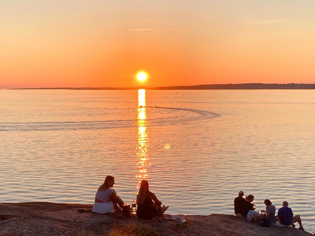 Sjoestugan Vallersvik Frillesas Luaran gambar