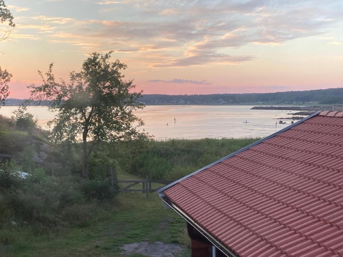 Sjoestugan Vallersvik Frillesas Luaran gambar
