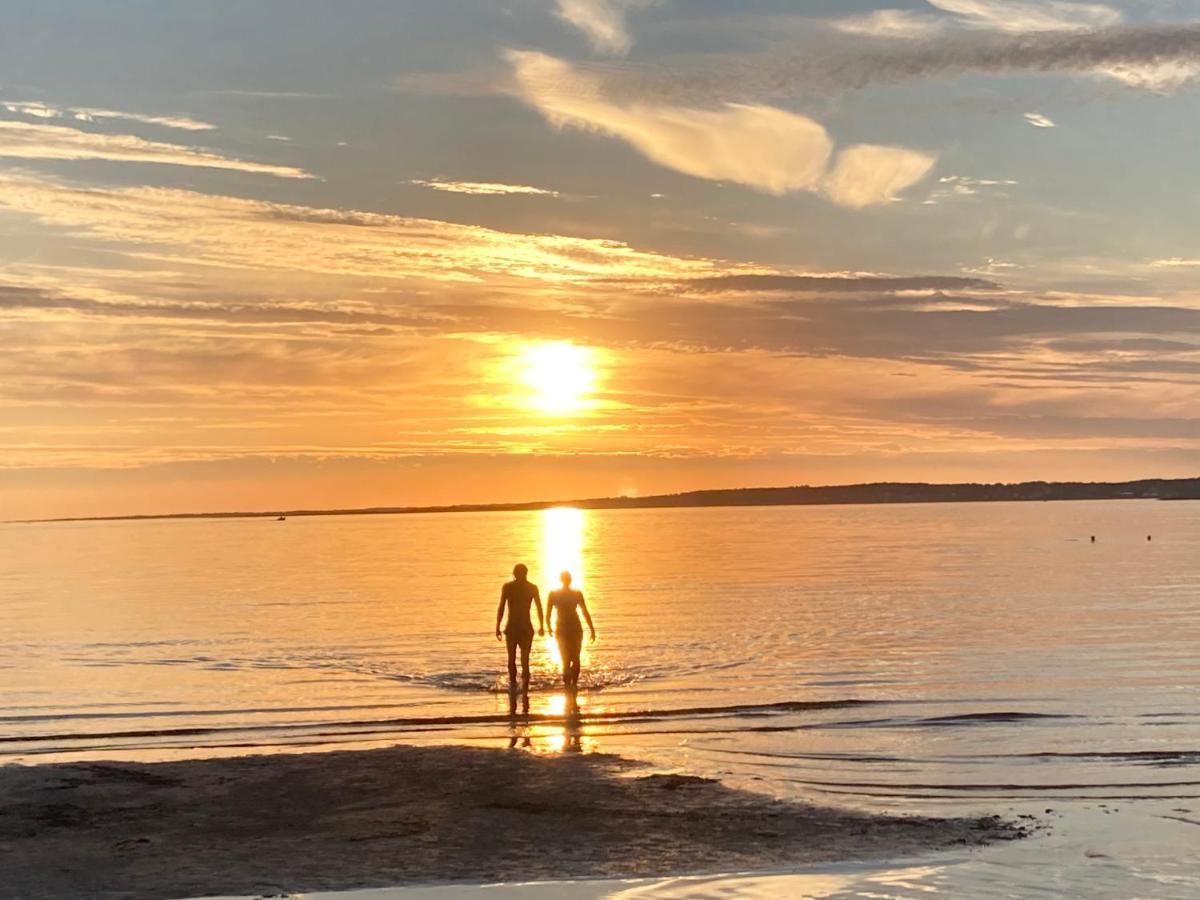 Sjoestugan Vallersvik Frillesas Luaran gambar
