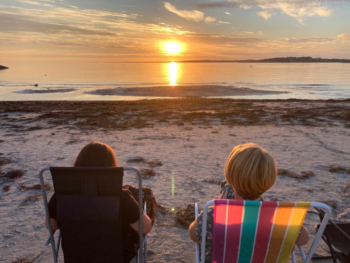 Sjoestugan Vallersvik Frillesas Luaran gambar